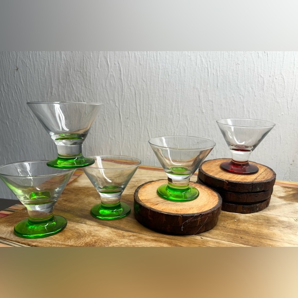 Vintage Libbey set of 5 Red and Green Base Cocktail Glasses Double
Shot Cordial - Picture 8 of 8